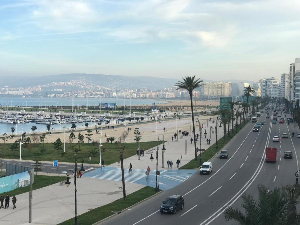 Hotel Biarritz Tanger Exteriör bild